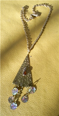 888546ca-Trokutić oko vrata.JPG